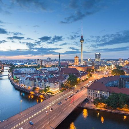 Holiday 33 Apartments Efg Schoenhauser Allee Mit Balkon Берлин Екстериор снимка
