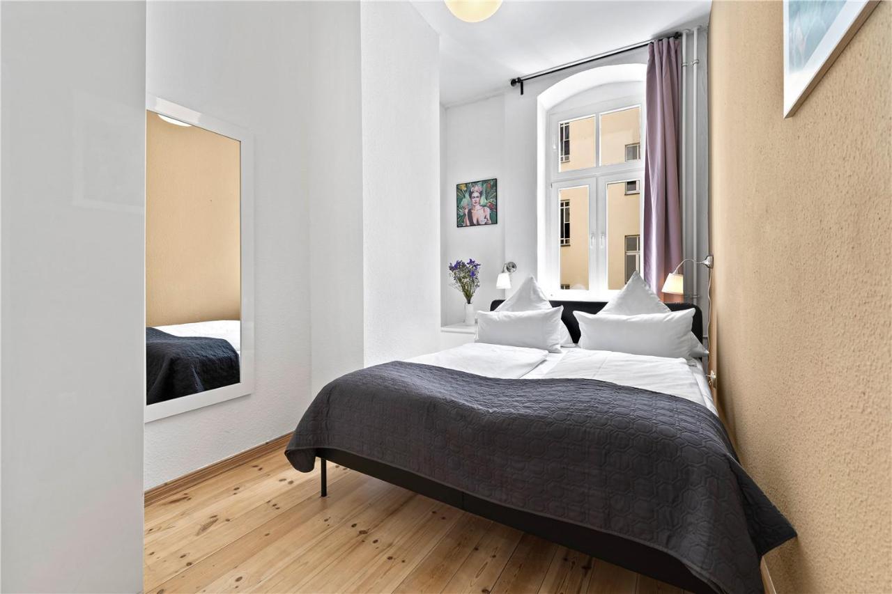 Holiday 33 Apartments Efg Schoenhauser Allee Mit Balkon Берлин Екстериор снимка