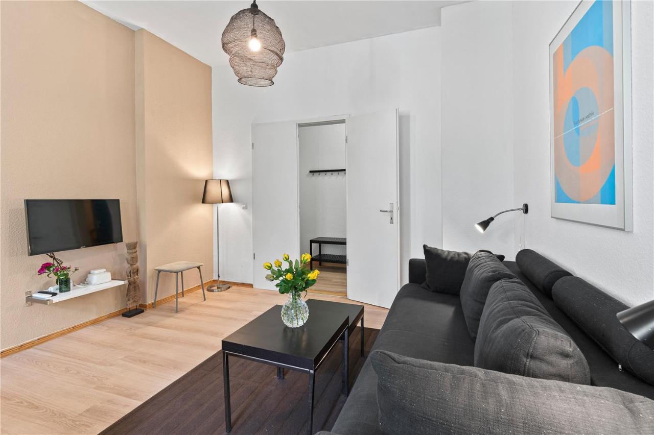Holiday 33 Apartments Efg Schoenhauser Allee Mit Balkon Берлин Екстериор снимка
