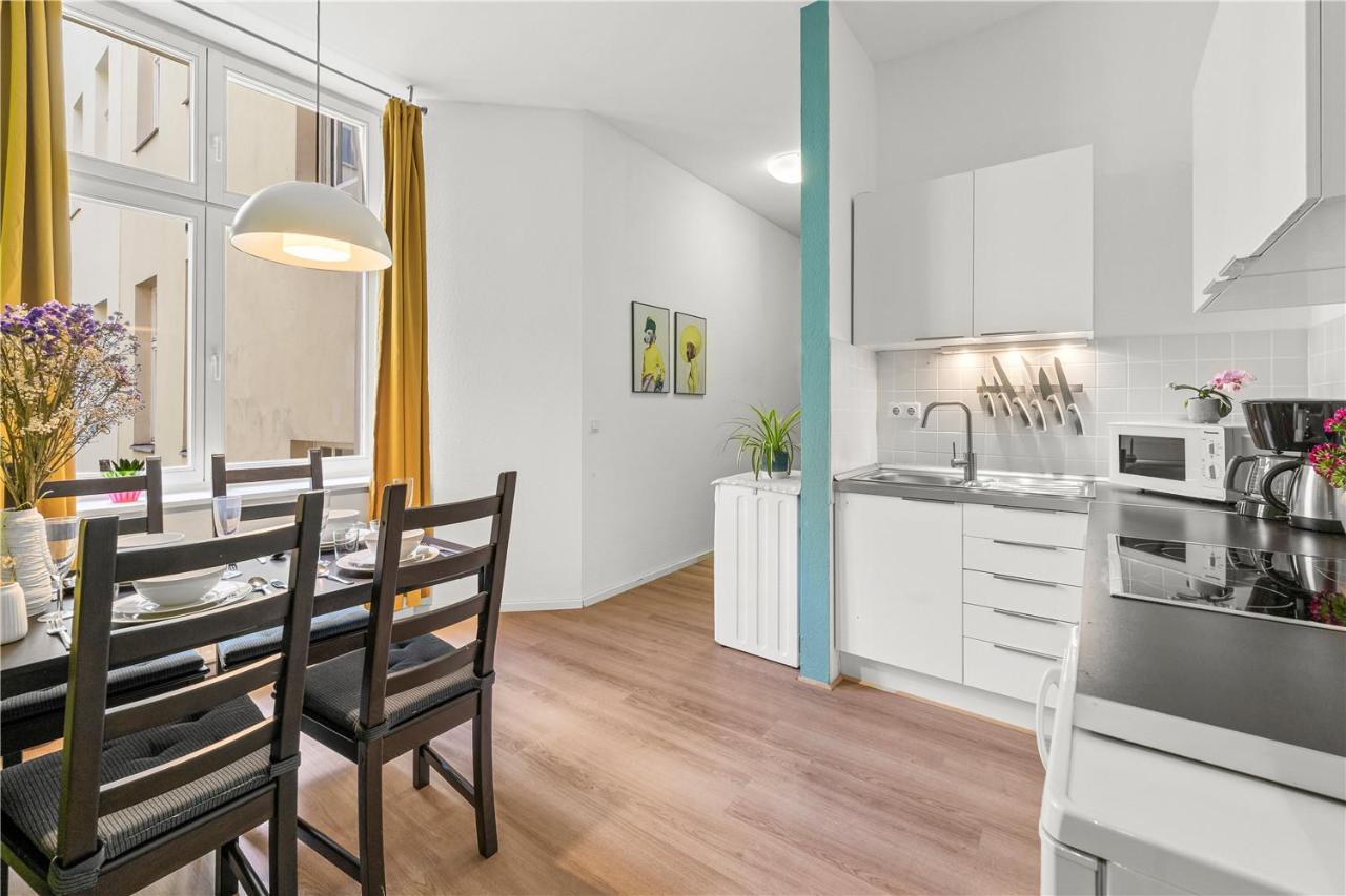 Holiday 33 Apartments Efg Schoenhauser Allee Mit Balkon Берлин Екстериор снимка
