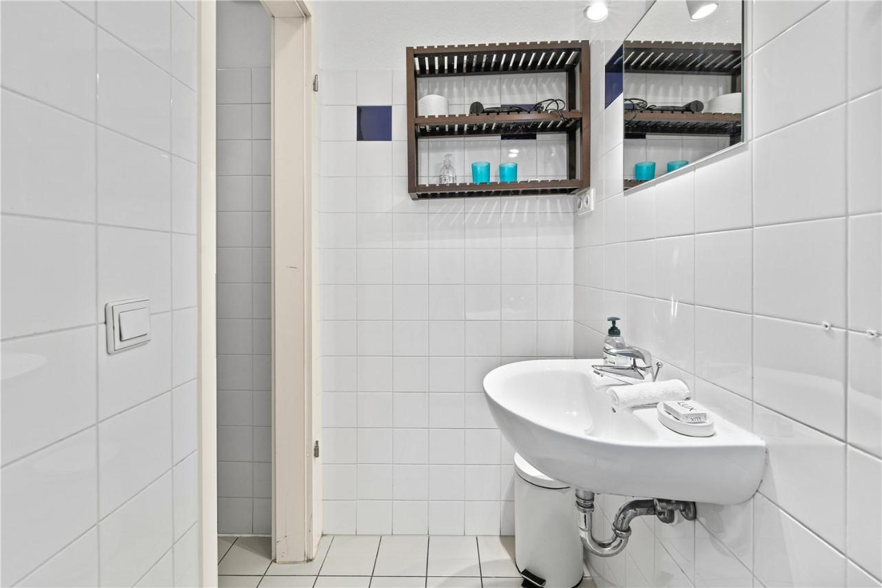 Holiday 33 Apartments Efg Schoenhauser Allee Mit Balkon Берлин Екстериор снимка