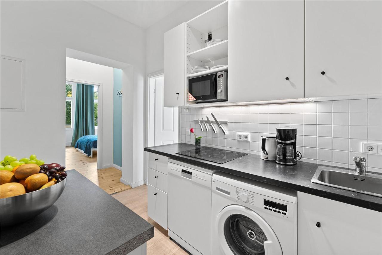 Holiday 33 Apartments Efg Schoenhauser Allee Mit Balkon Берлин Екстериор снимка