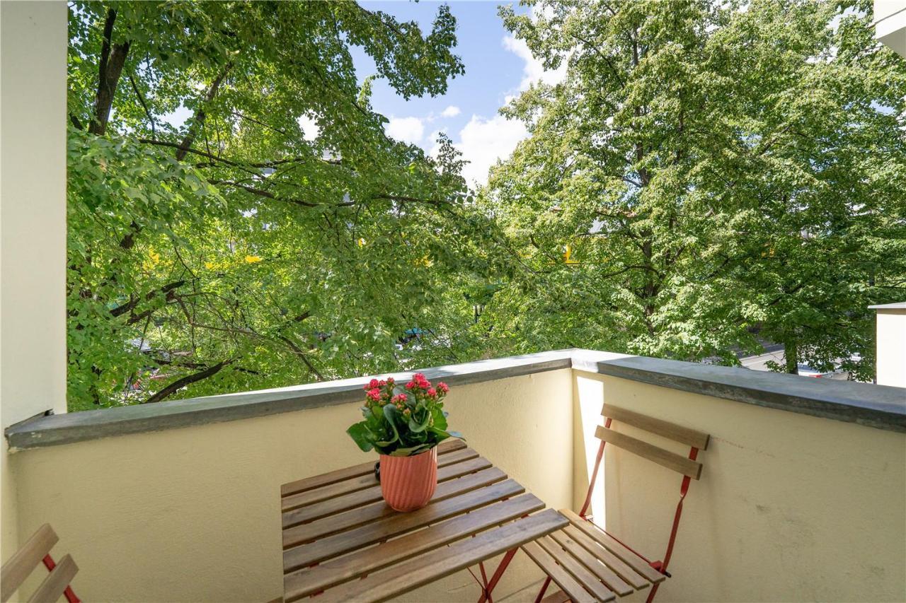 Holiday 33 Apartments Efg Schoenhauser Allee Mit Balkon Берлин Екстериор снимка