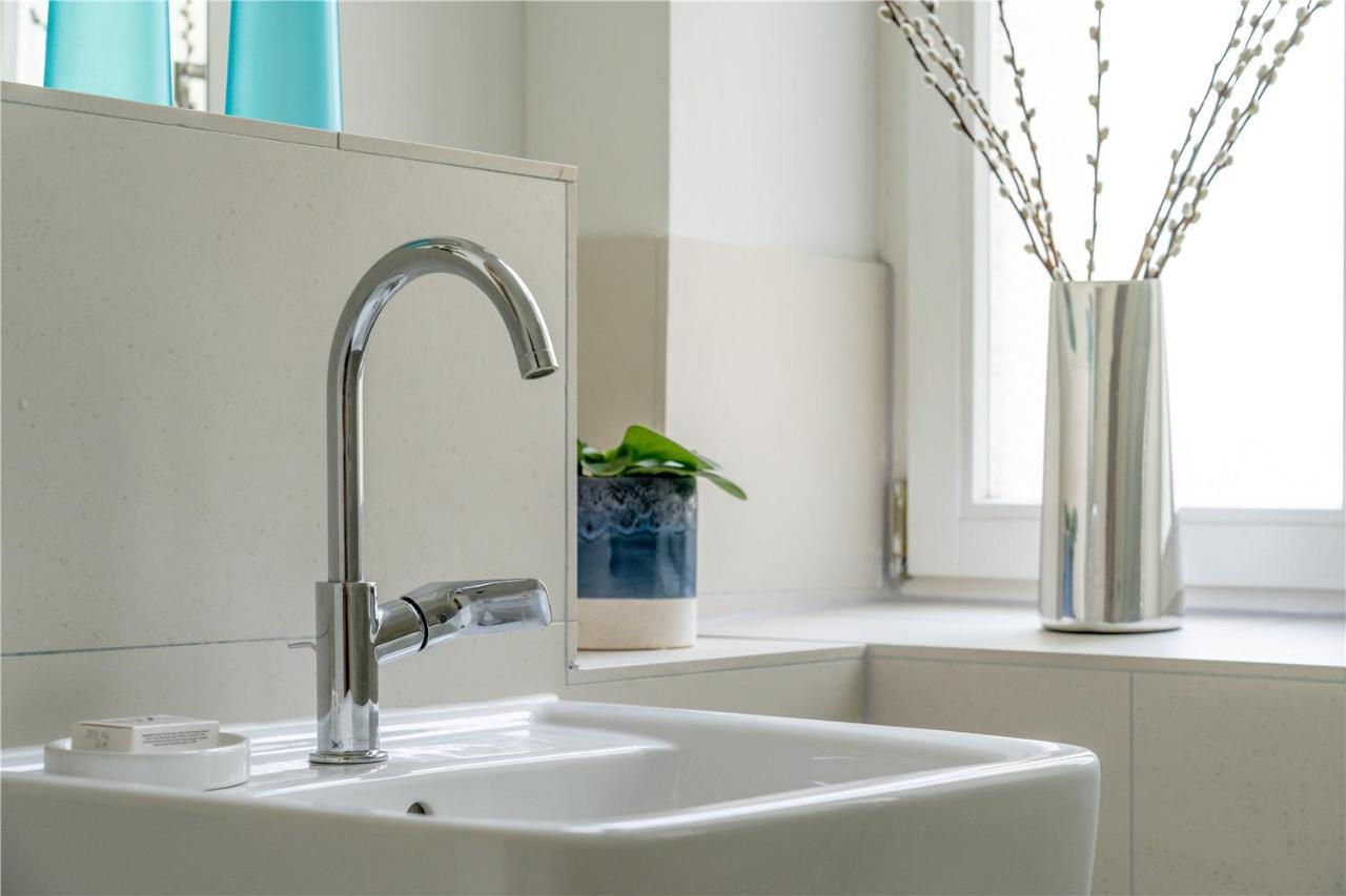 Holiday 33 Apartments Efg Schoenhauser Allee Mit Balkon Берлин Екстериор снимка